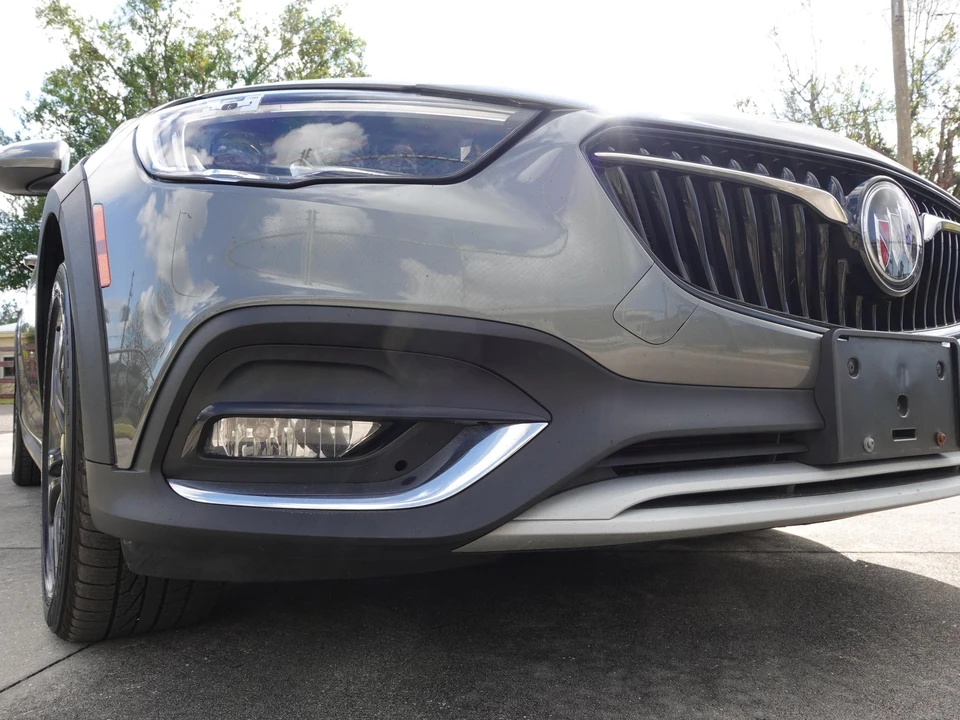 2018 Buick Regal - Image 9 of 31