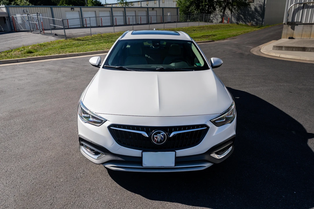2018 Buick Regal - Image 7 of 31