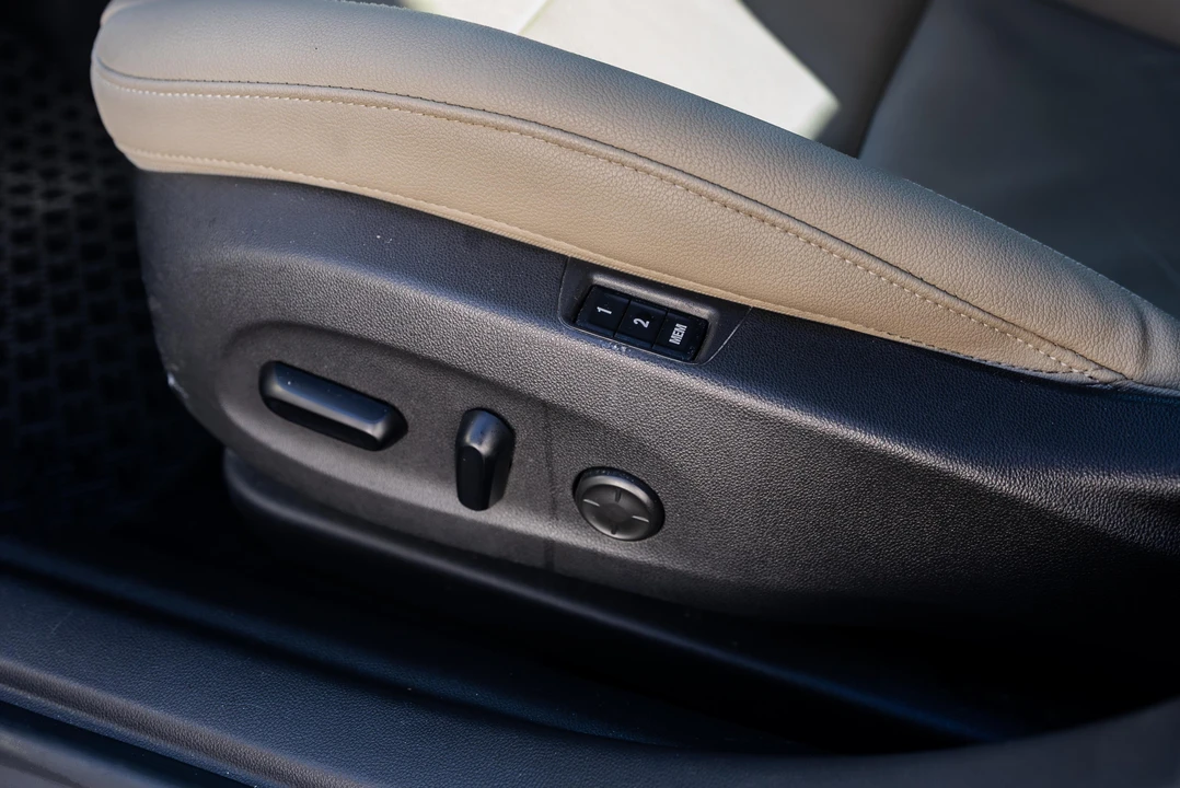 2018 Buick Regal - Image 28 of 31