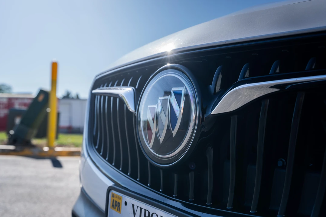 2018 Buick Regal - Image 14 of 31
