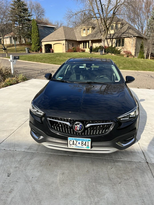 2018 Buick Regal - Image 5 of 31