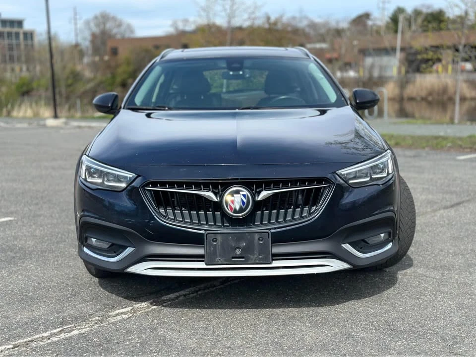 2018 Buick Regal - Image 2 of 20