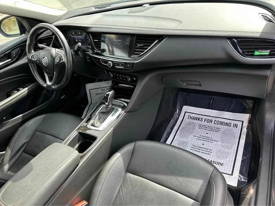 2018 Buick Regal - Image 9 of 20