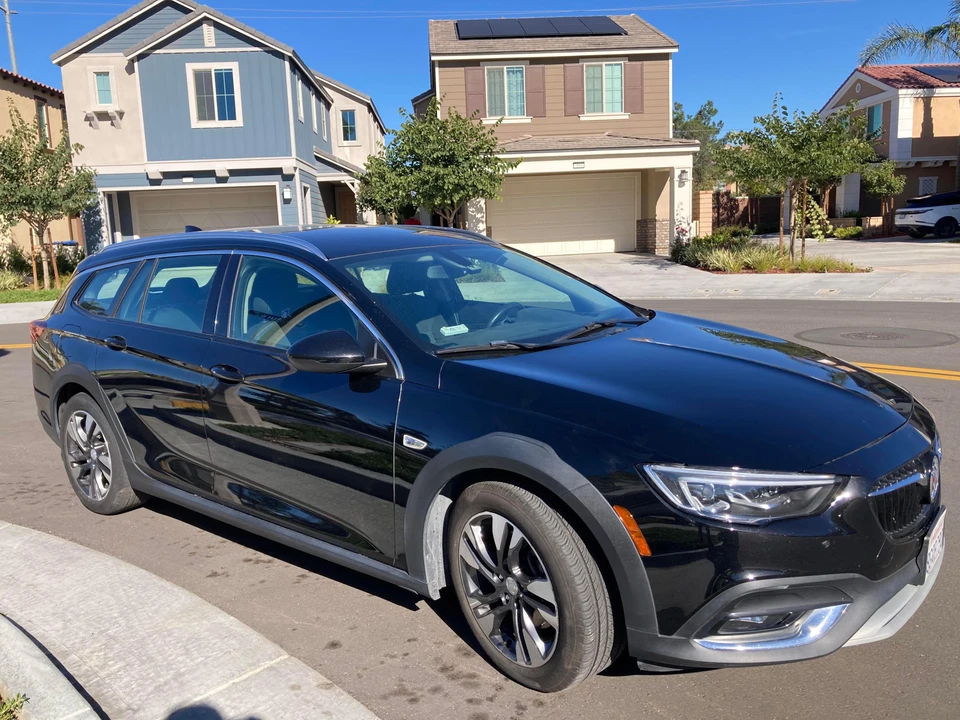2018 Buick Regal - Image 8 of 31