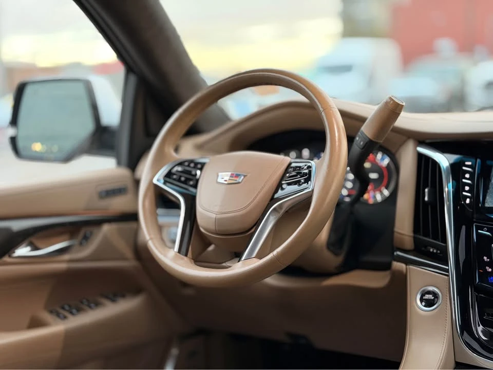2018 Cadillac Escalade 4th Gen - Image 18 of 20