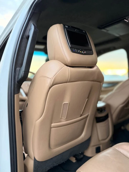 2018 Cadillac Escalade 4th Gen - Image 12 of 20