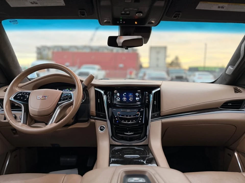 2018 Cadillac Escalade 4th Gen - Image 16 of 20