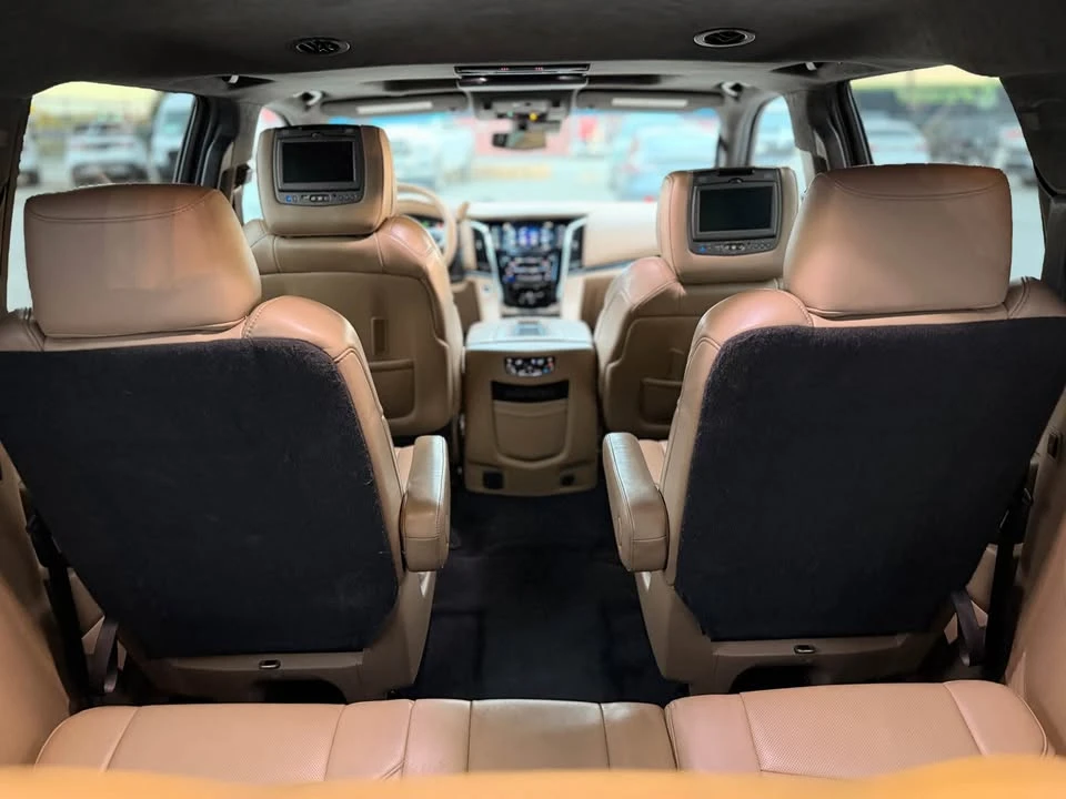 2018 Cadillac Escalade 4th Gen - Image 9 of 20