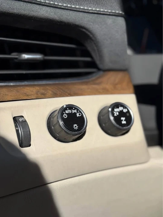 2018 Cadillac XT5 - Image 6 of 7