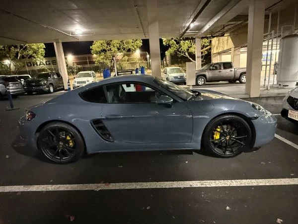 2018 Porsche 718 Cayman - Image 12 of 20