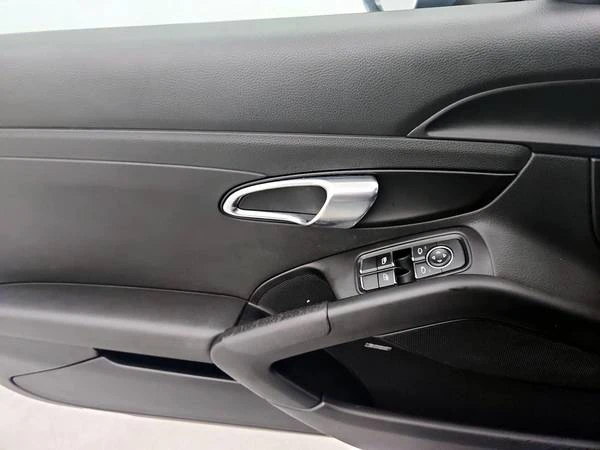 2018 Porsche 718 Cayman - Image 6 of 20