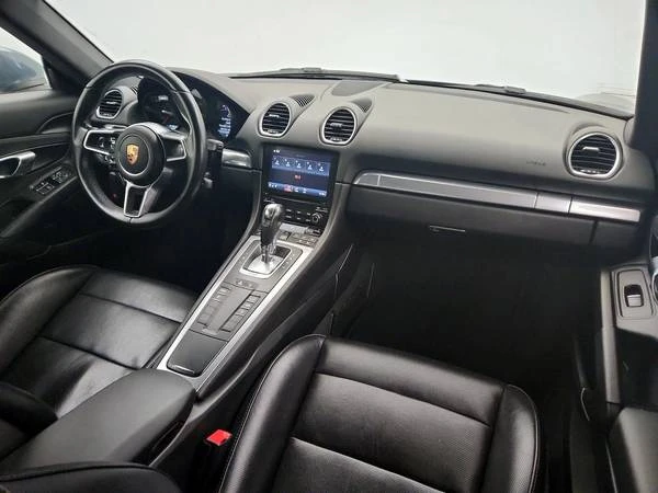 2018 Porsche 718 Cayman - Image 19 of 20