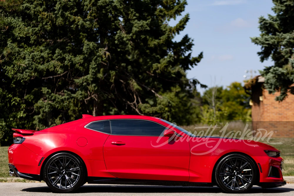 2018 Chevrolet Camaro ZL1 6th Gen - Image 5 of 31