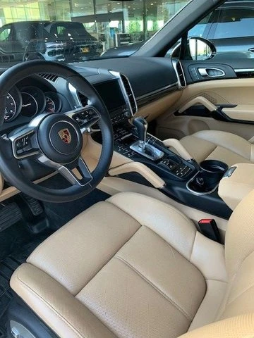 2018 Porsche 958 Cayenne - Image 4 of 7
