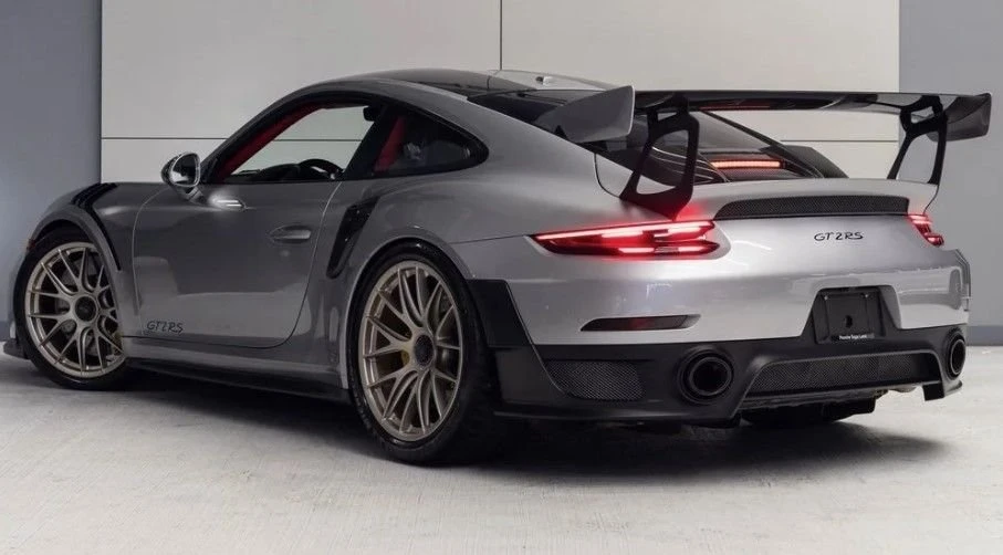 2018 Porsche 991 GT2 RS - Image 2 of 5