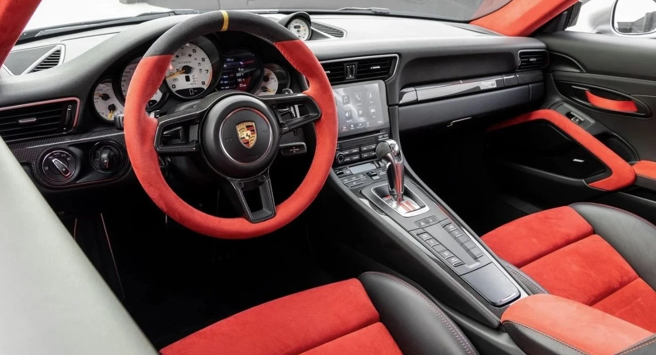 2018 Porsche 991 GT2 RS - Image 3 of 5