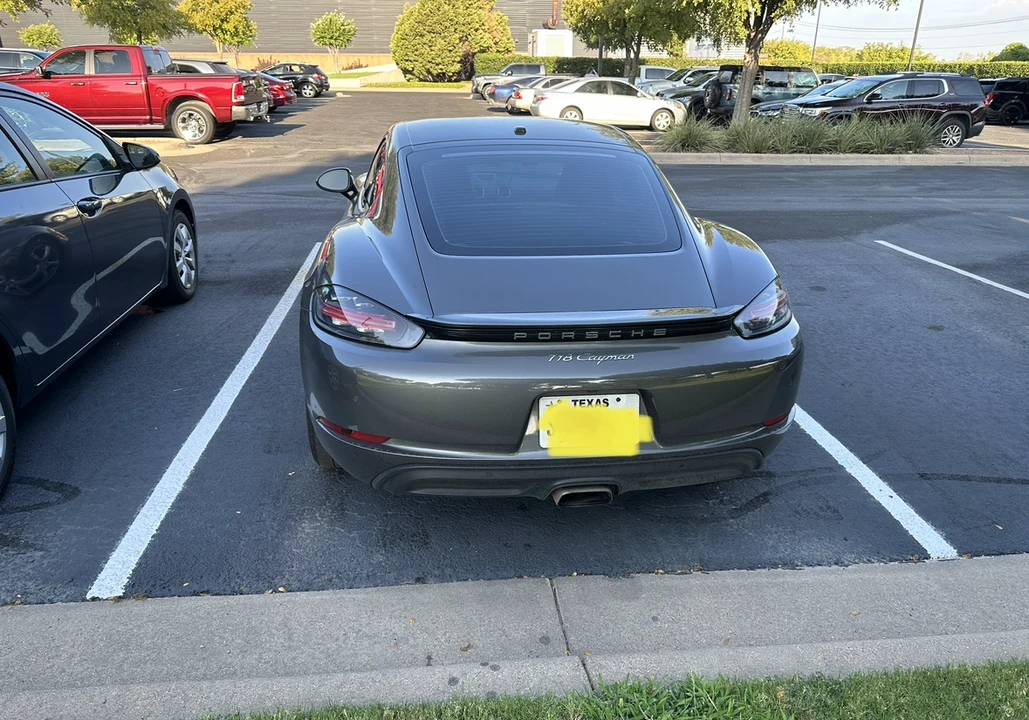 2018 Porsche 718 Cayman - Image 4 of 10