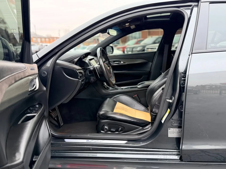 2018 Cadillac ATS-V - Image 11 of 18