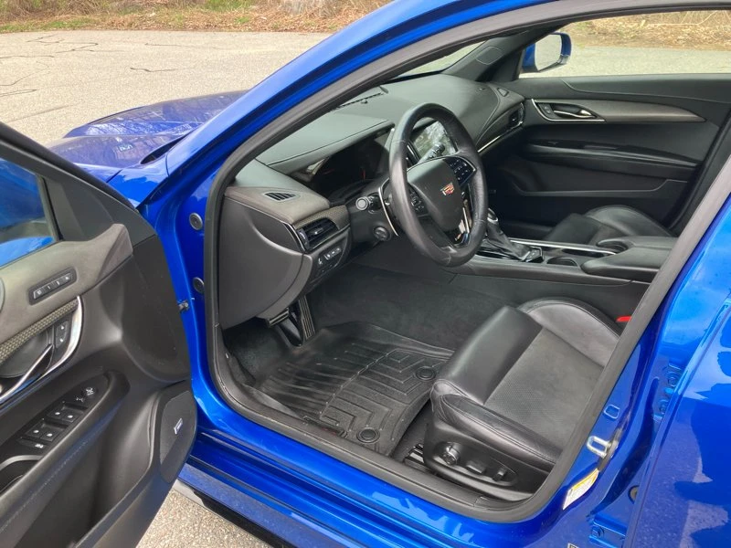 2018 Cadillac ATS-V - Image 9 of 17