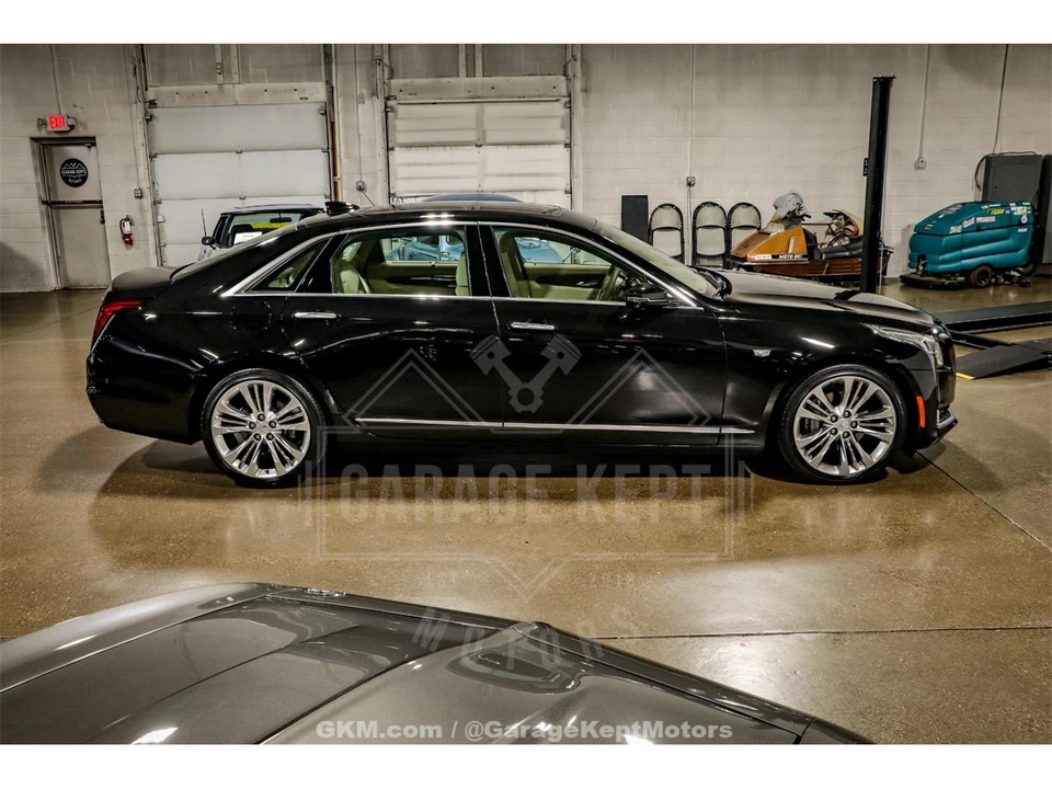 2018 Cadillac CT6 - Image 10 of 31