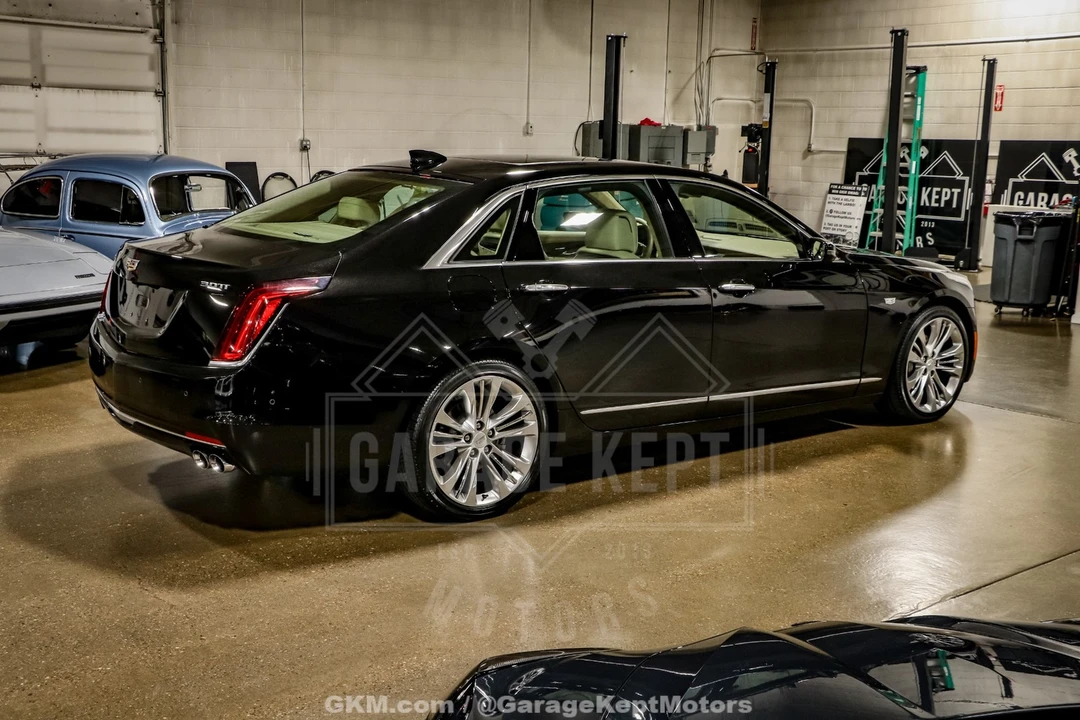 2018 Cadillac CT6 - Image 10 of 31