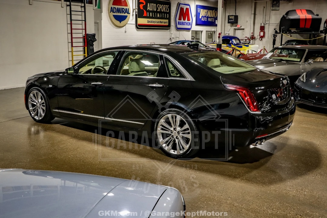2018 Cadillac CT6 - Image 7 of 31