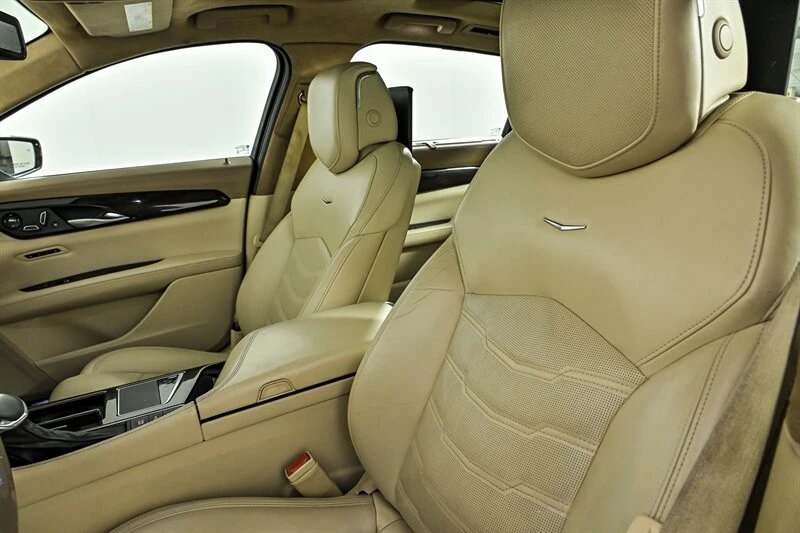 2018 Cadillac CT6 - Image 16 of 29