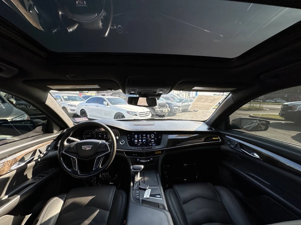 2018 Cadillac CT6 - Image 17 of 21