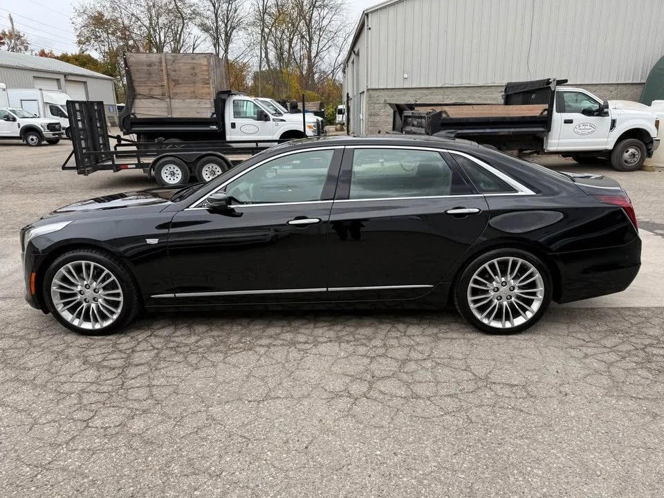 2018 Cadillac CT6 - Image 9 of 10