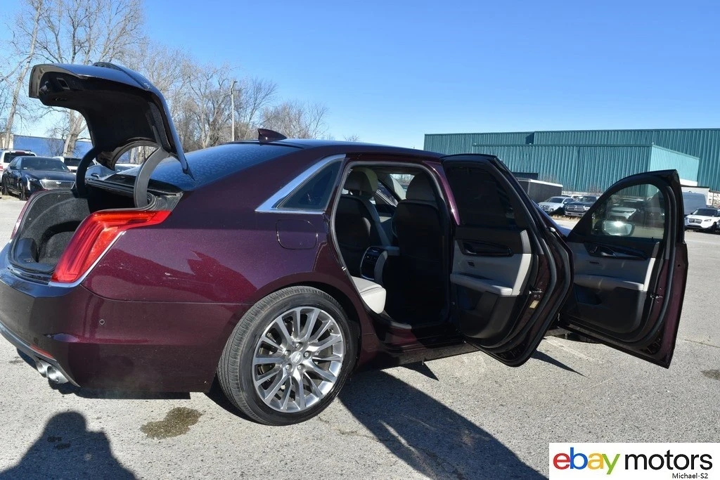 2018 Cadillac CT6 - Image 18 of 21