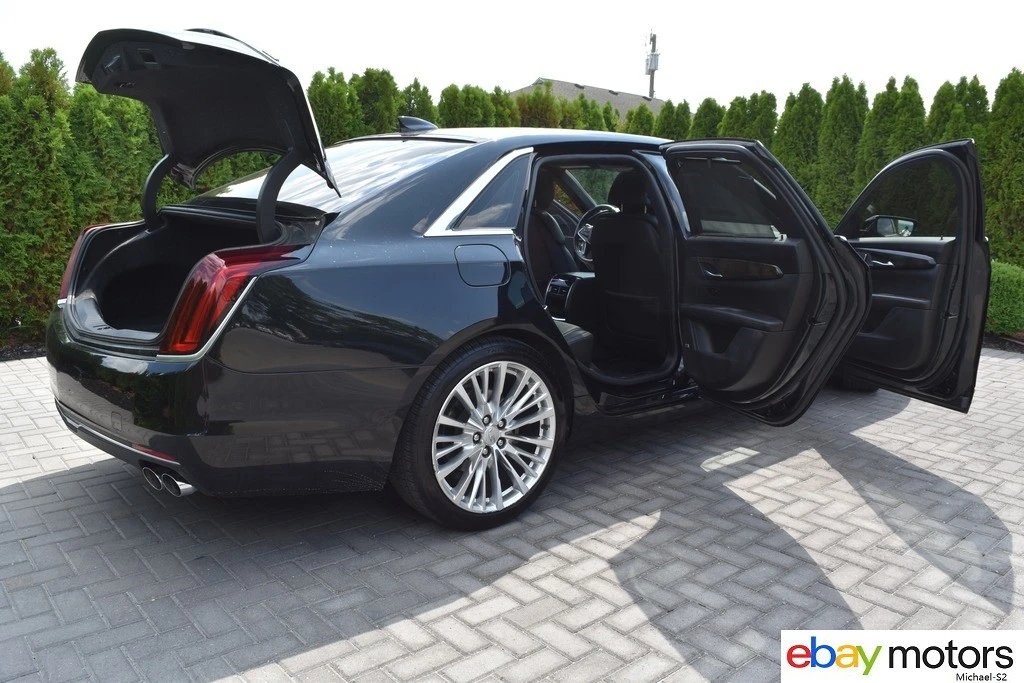 2018 Cadillac CT6 - Image 19 of 23