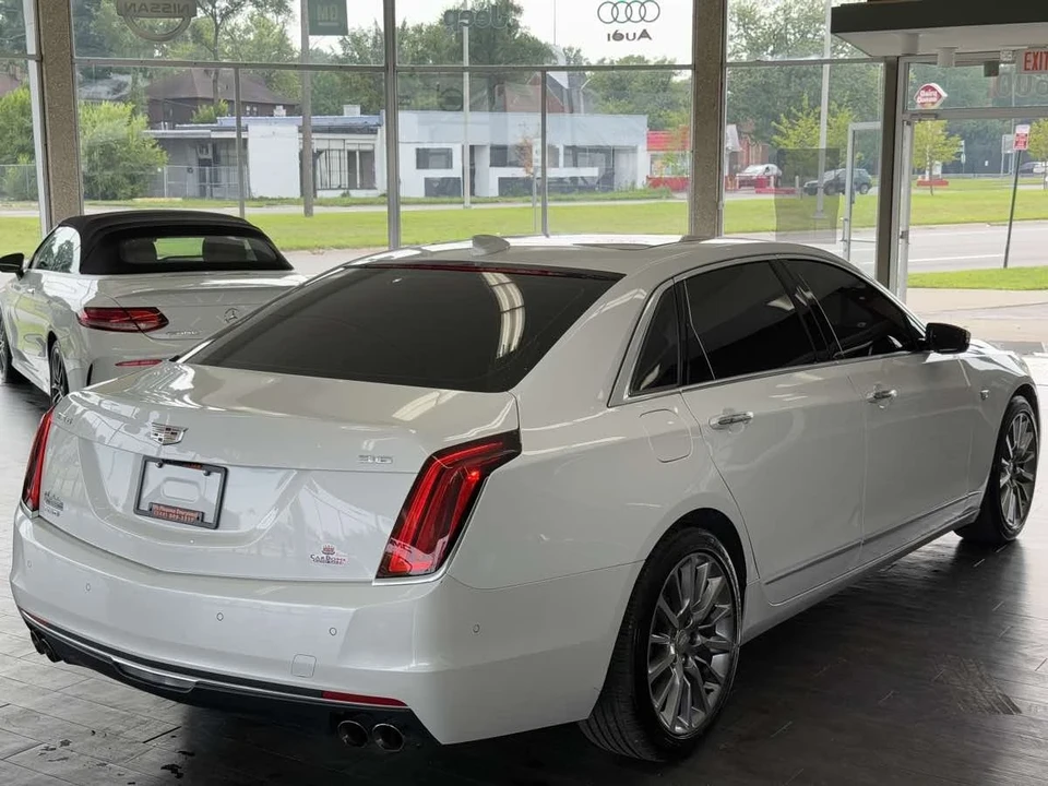 2018 Cadillac CT6 - Image 11 of 21