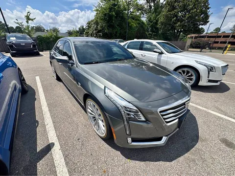 2018 Cadillac CT6 PLUG-IN Sedan 4D