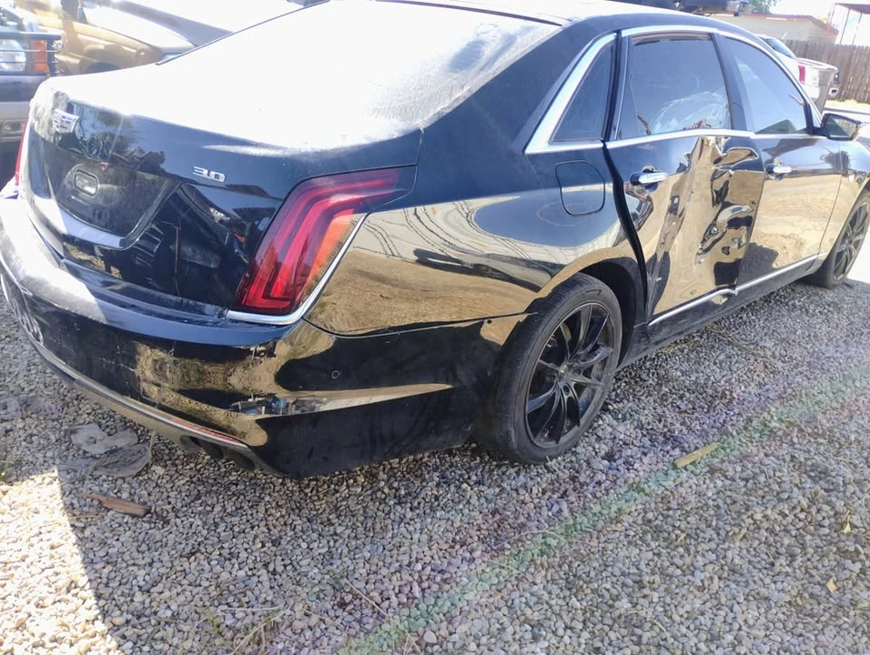 2018 Cadillac CT6 - Image 10 of 13