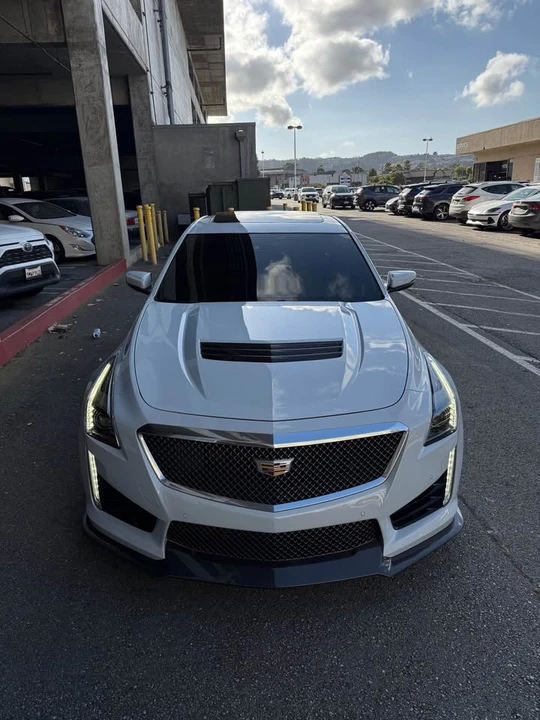 2018 Cadillac CTS-V 3rd Gen - Image 2 of 19
