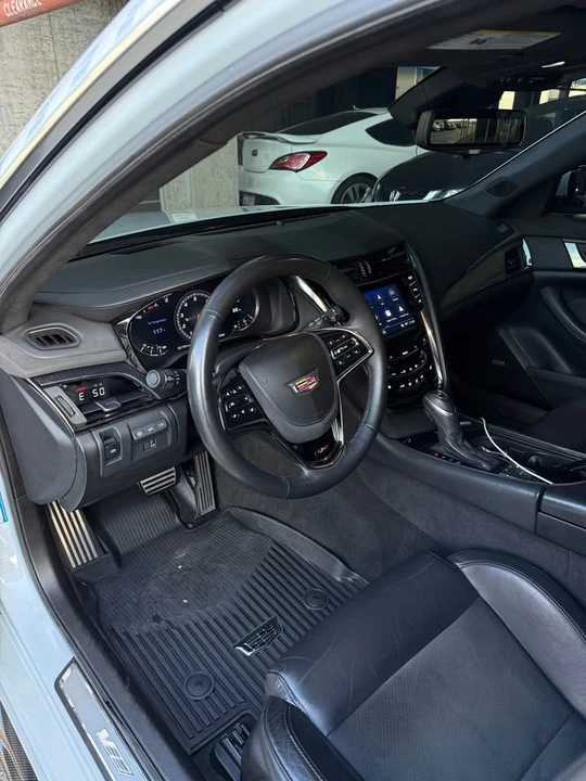 2018 Cadillac CTS-V 3rd Gen - Image 15 of 19