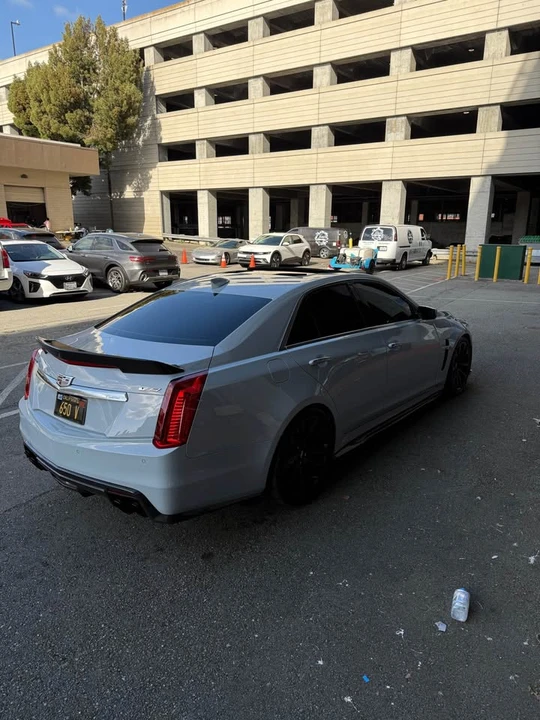 2018 Cadillac CTS-V 3rd Gen - Image 6 of 19