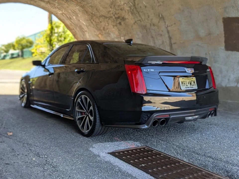 2018 Cadillac CTS-V 3rd Gen - Image 5 of 10
