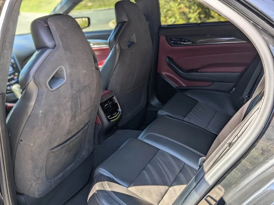 2018 Cadillac CTS-V 3rd Gen - Image 9 of 10