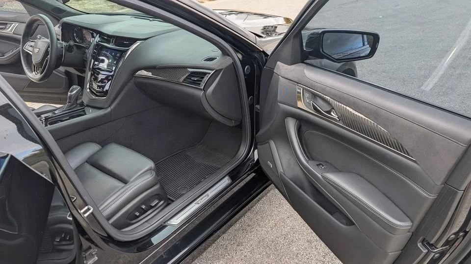2018 Cadillac CTS 3rd Gen - Image 9 of 17