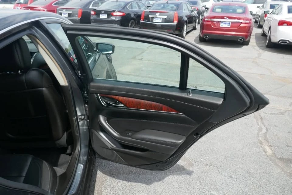 2018 Cadillac CTS 3rd Gen - Image 15 of 20