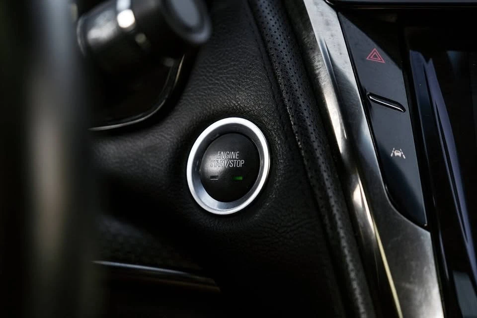 2018 Cadillac CTS 3rd Gen - Image 15 of 19