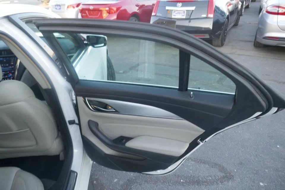 2018 Cadillac CTS 3rd Gen - Image 15 of 20
