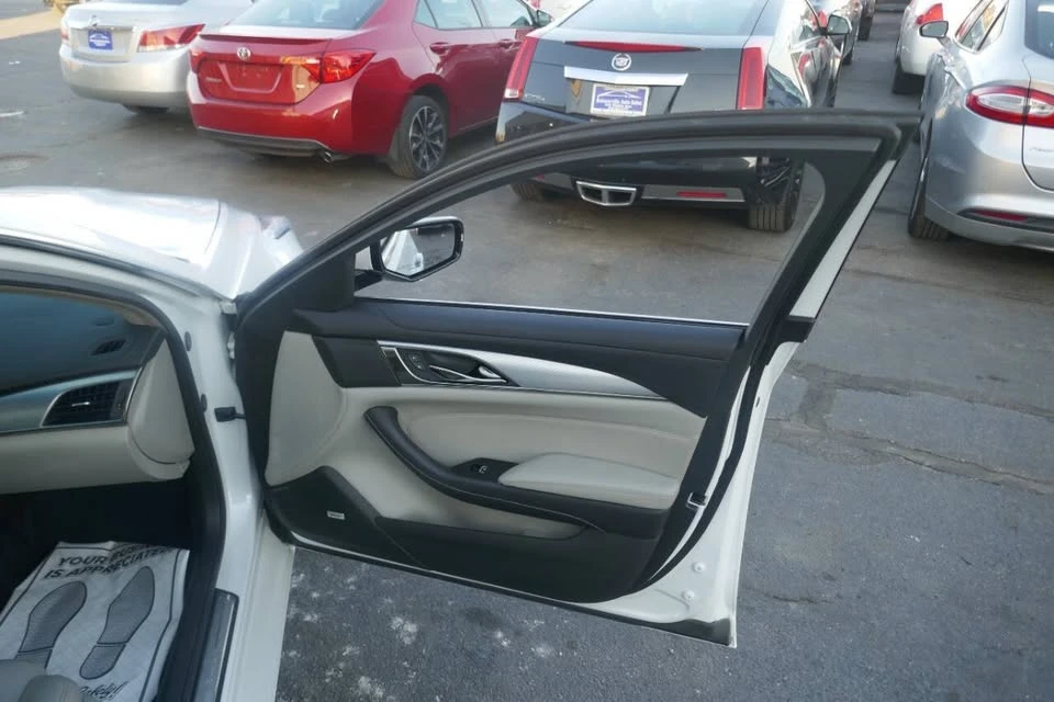 2018 Cadillac CTS 3rd Gen - Image 17 of 20