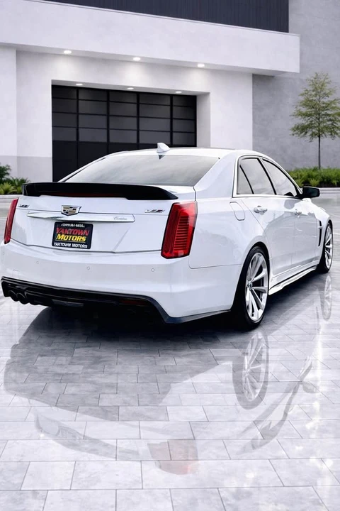 2018 Cadillac CTS-V 3rd Gen - Image 5 of 19