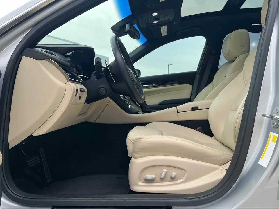 2018 Cadillac CTS 3rd Gen - Image 17 of 18