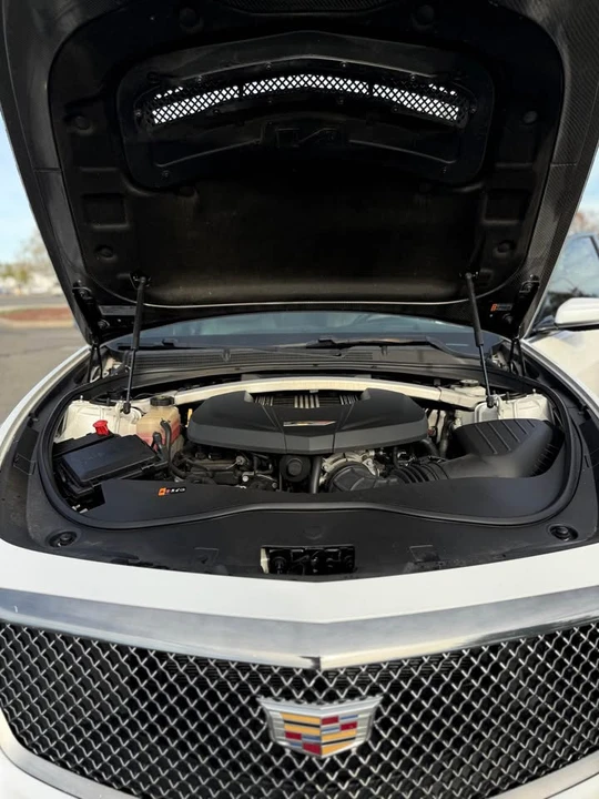 2018 Cadillac CTS-V 3rd Gen - Image 18 of 19