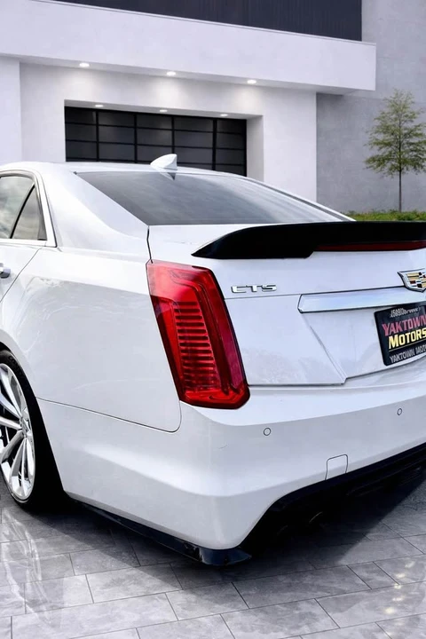 2018 Cadillac CTS-V 3rd Gen - Image 6 of 19
