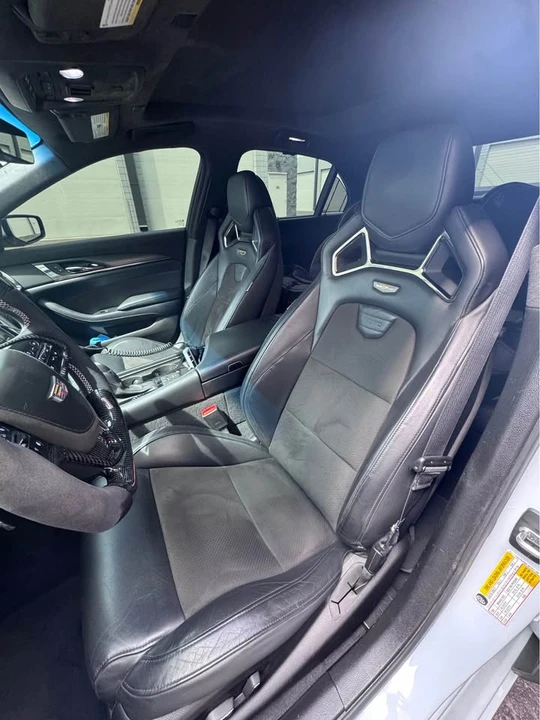 2018 Cadillac CTS-V 3rd Gen - Image 16 of 18