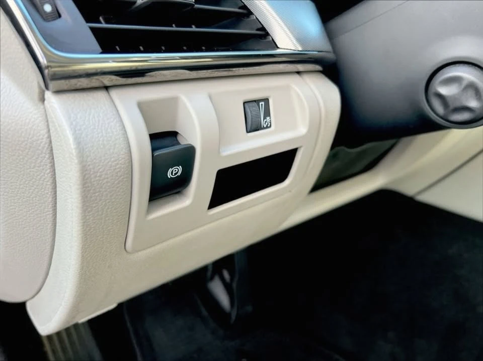 2018 Cadillac CTS 3rd Gen - Image 15 of 19